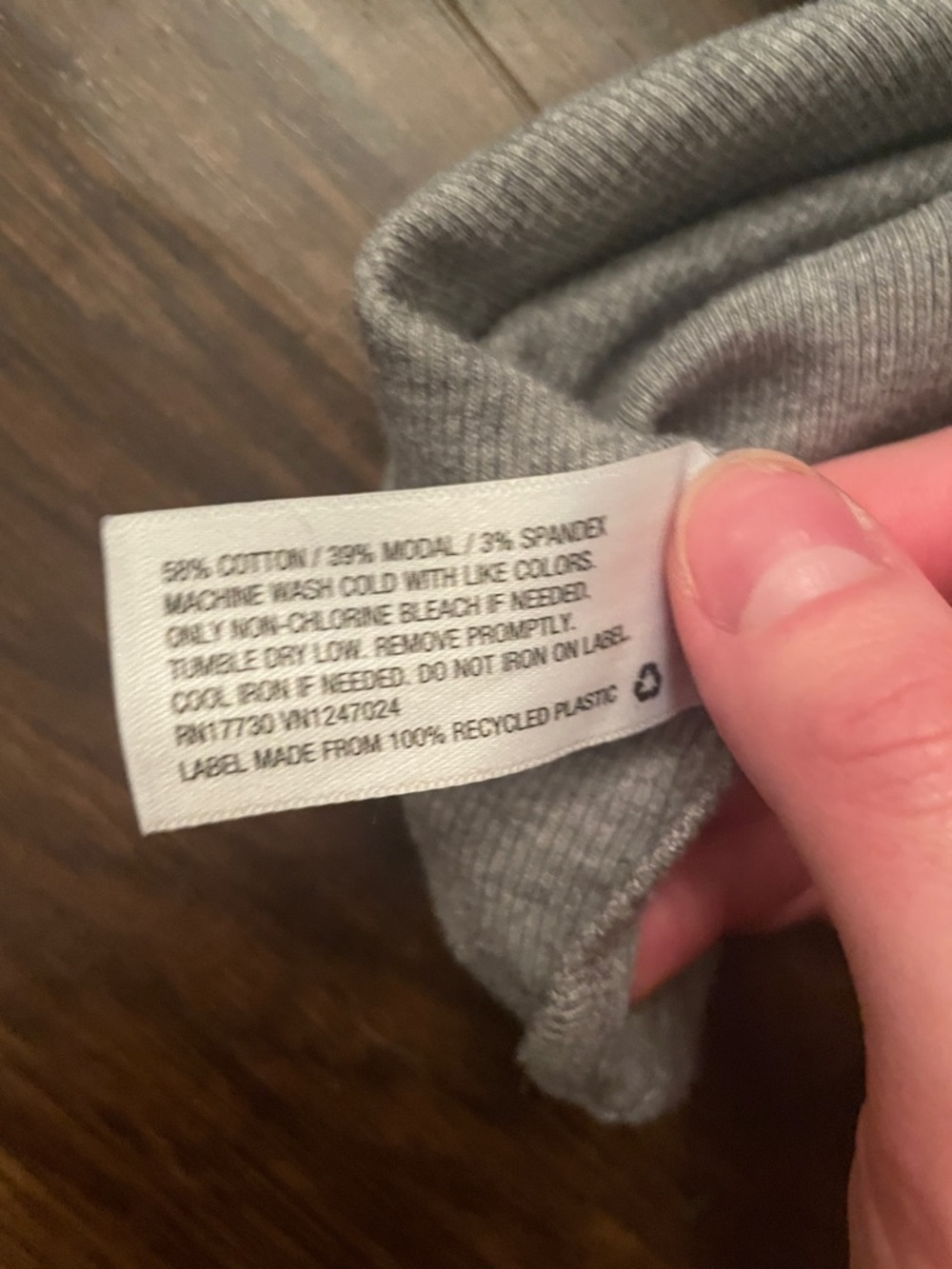 Gray Ribbed Halter Tank Top - Picture 6 of 6